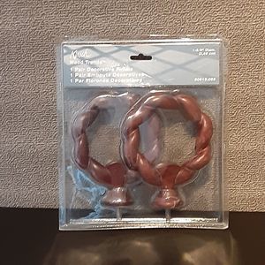 Kirsch Wood Trends 1 Pair Decorative Finials Rings 2445